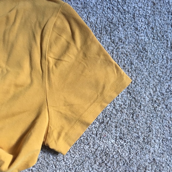 Reitmans V-neck T-shirt (Women) - Picture 4 of 4